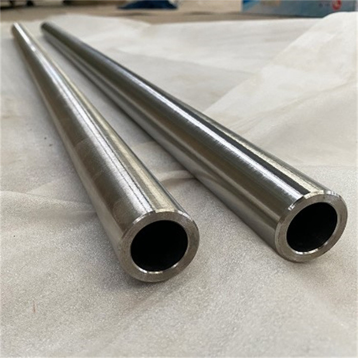 Customized Inner Diameter Alloy Steel Pipe With Polished Surface