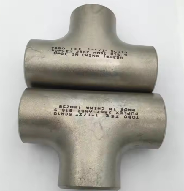 China Factory 18inch THK SCH40 ASME B16.9 Galvanized Stainless Steel 304 Butt Welded T Connector Pipe Tee Fitting