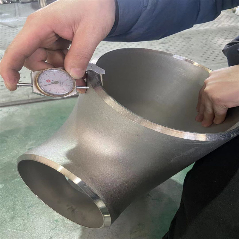 2'' SCH40 Pipe Fittings Tee Duplex Stainless Steel 2205 / UNS S31803 Equal / Reducing Tee