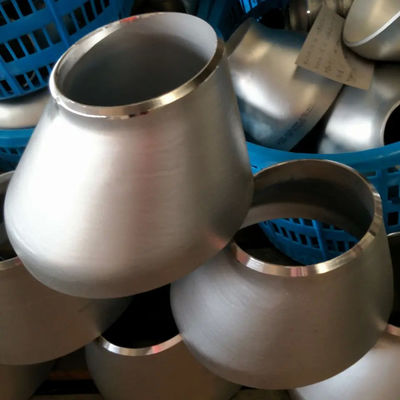 ASTM A234 Sch40 Sch80 90 μοιρών ανθρακούχο ατσάλι πίσω συγκολλημένος μειωτήρας